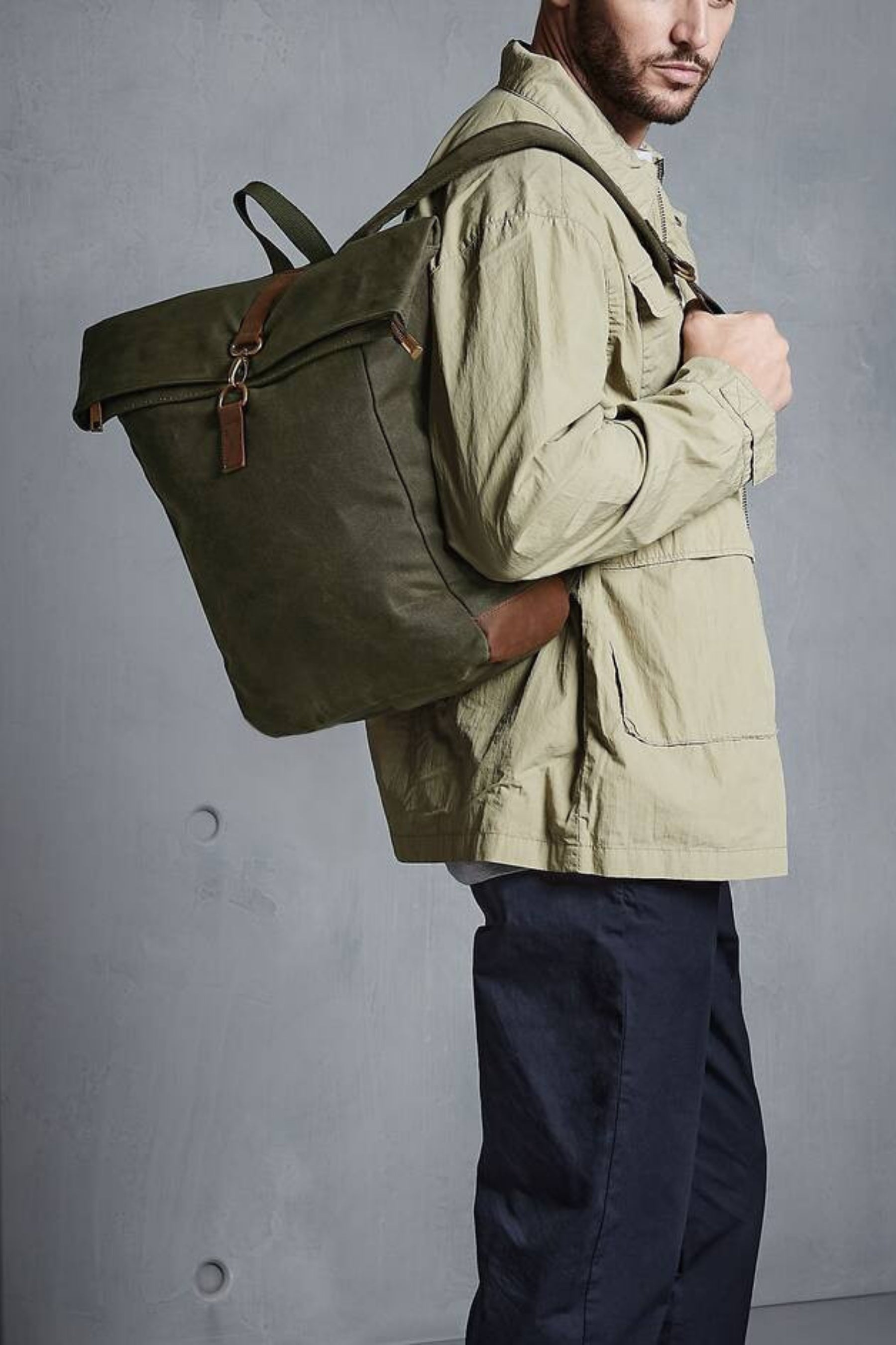 Elegantní rolovací batoh | Quadra - Premium Basics