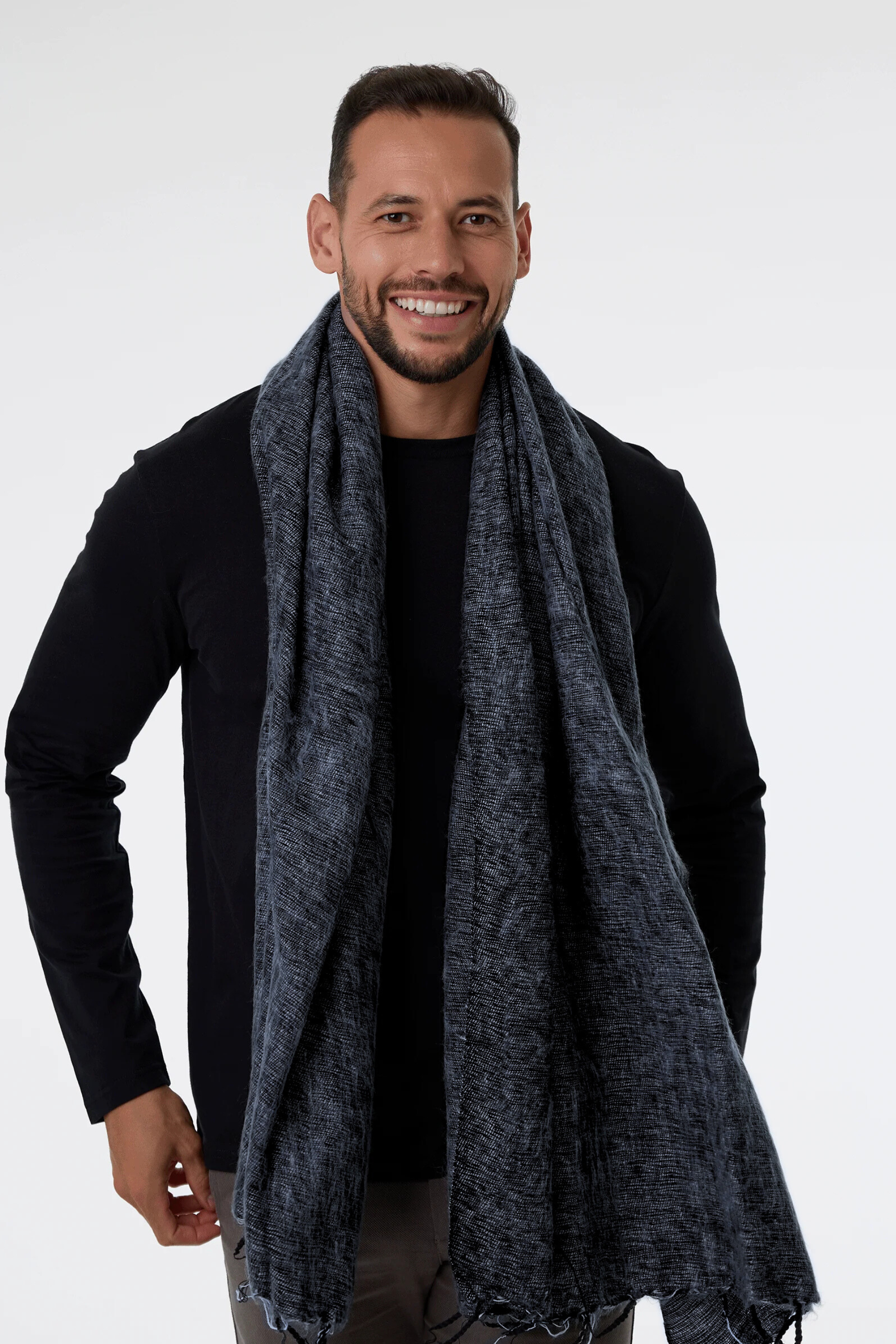 Ručně tkaná maxi šála z jačí vlny