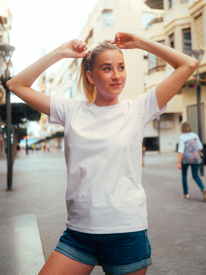 Ženska osnovna majica Essential | kremasto bela